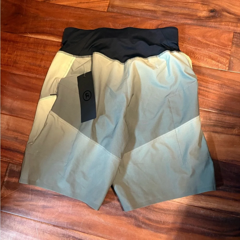 Backcountry Trail Shorts Womens Small Olive Green‎ Athletic Hiking NWT (0555)